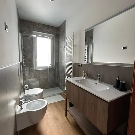 La Finestra Blu 1 Apartman *