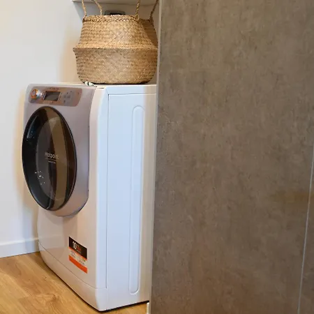 La Finestra Blu 1 Apartman *