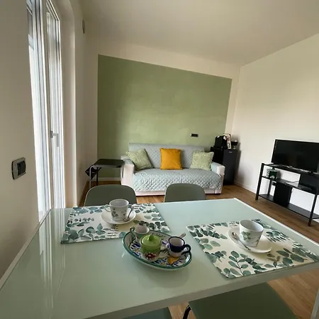 La Finestra Blu 1 * Alba